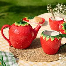 Cottage Garden Strawberry Shaped Mug