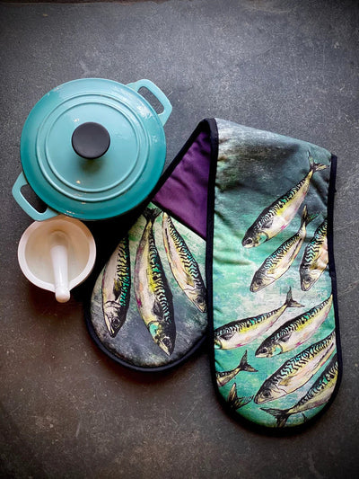 Mackerel Shoal Oven Glove