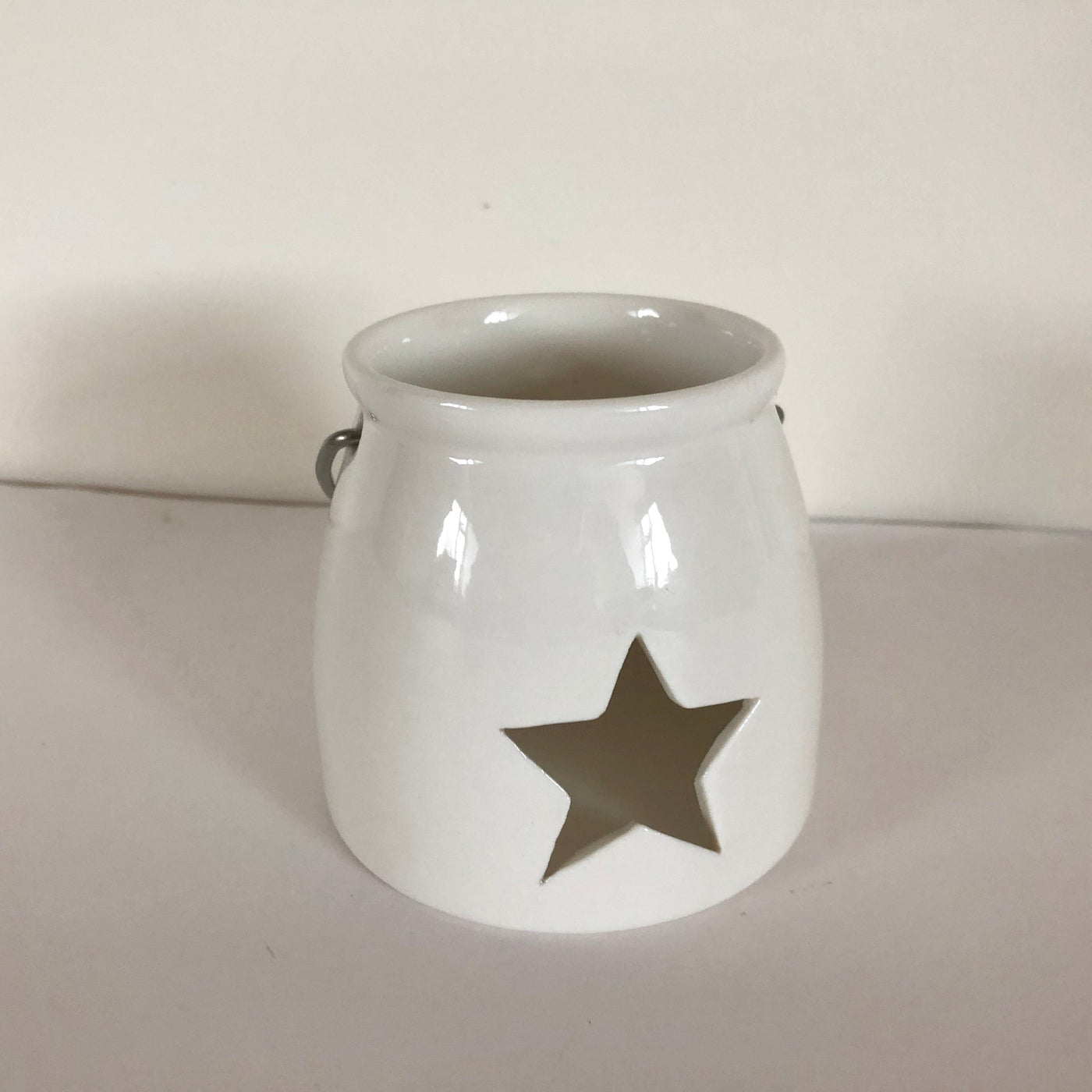 White Porcelain Star Tea Light Holder